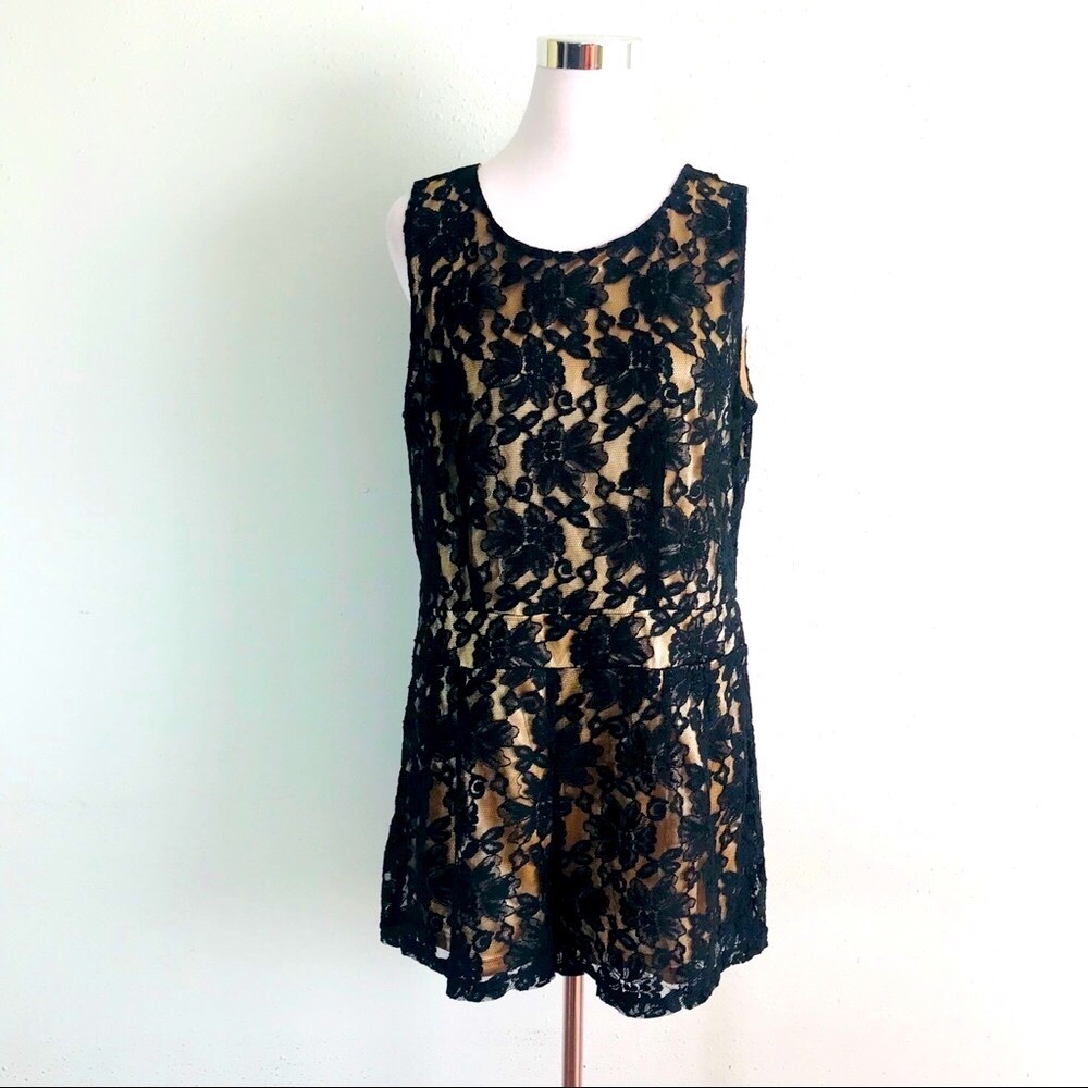 Open back black lace  romper